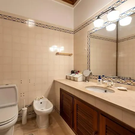 Peaceful Vacation Willa Pedreira (Santarem)