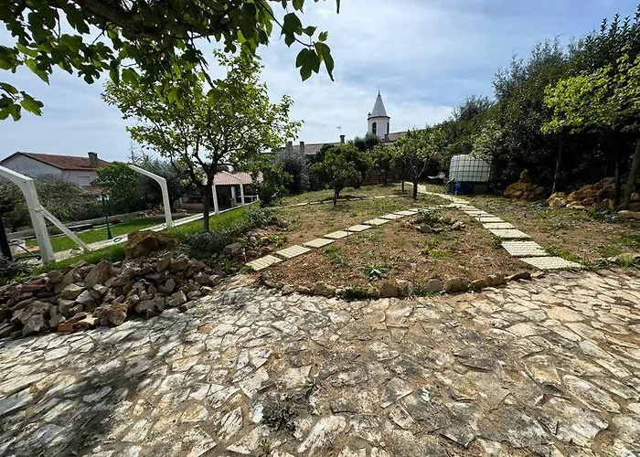 Villa Peaceful Vacation Pedreira (Santarem)